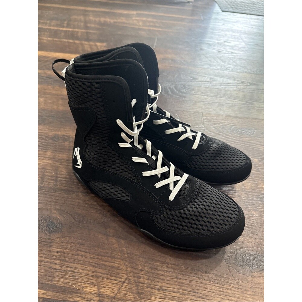Venus Contender Boxing Shoes Black White Men 11  EU 44.5 New